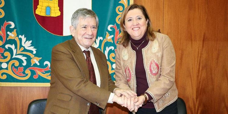 El Gobierno regional renueva el convenio con la Fundación Yehudi Menuhi para fomentar las artes en el ámbito escolar como herramienta de integración El Gobierno regional renueva el convenio con la Fundación Yehudi Menuhi para fomentar las artes en el ámbito escolar como herramienta de integración