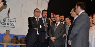 El IREC refleja en una exposición la contribución de la ciencia en la adaptación de la caza a los nuevos tiempos