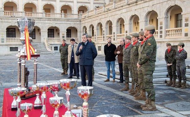 Eurocaja Rural, presente en la entrega de premios de las actividades de la Academia de Infantería