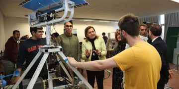 La Junta destina más de 500.000 euros en 681 becas para alumnos y alumnos de Formación Profesional Dual