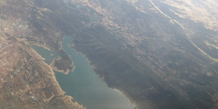 Los ribereños acusan de cínico al presidente de la Región de Murcia por participar en la Cumbre del Clima para defender a la insostenible agricultura intensiva
