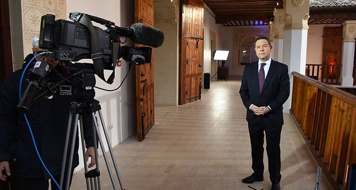Page considera la Constitución española como “nuestro seguro de país” y reclama que defiende la unidad de España “es un compromiso moral”