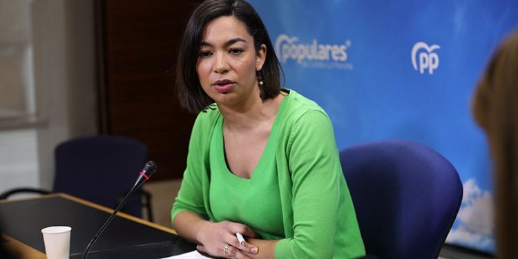 Alonso denuncia que la palabra de Page “no vale nada” al consentir que los independentistas tengan poder de decisión en el Gobierno de España Alonso denuncia que la palabra de Page “no vale nada” al consentir que los independentistas tengan poder de decisión en el Gobierno de España