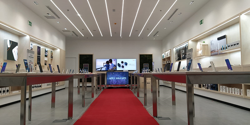 Huawei inaugura con gran éxito su nueva Tienda Huawei en el centro comercial La Gavia de Madrid