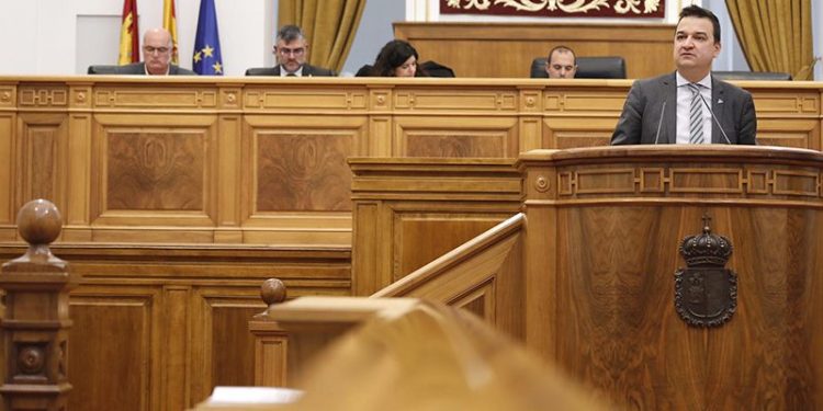 La Cámara regional pide a los diputados de Castilla-La Mancha en el Congreso que voten en contra de la PNL de Vox sobre el trasvase La Cámara regional pide a los diputados de Castilla-La Mancha en el Congreso que voten en contra de la PNL de Vox sobre el trasvase
