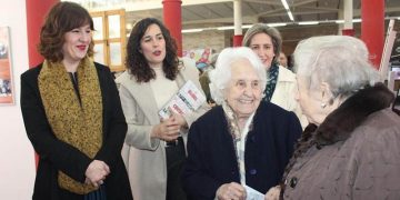 La Junta anima a las niñas y jóvenes a ser las protagonistas de los futuros avances científicos