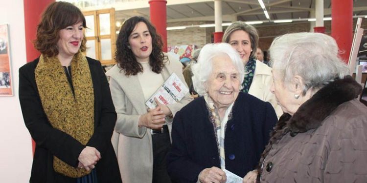 La Junta anima a las niñas y jóvenes a ser las protagonistas de los futuros avances científicos La Junta anima a las niñas y jóvenes a ser las protagonistas de los futuros avances científicos