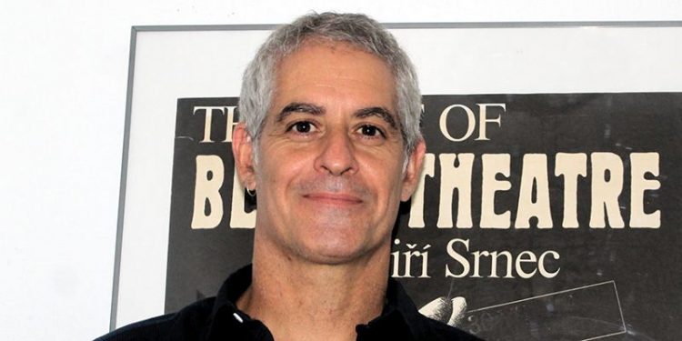 Manuel Olivares gana el VI Certamen Nacional de Textos Teatrales Cuenca a Escena con ‘Solo tú sabrás si lo hicimos’ Manuel Olivares gana el VI Certamen Nacional de Textos Teatrales Cuenca a Escena con ‘Solo tú sabrás si lo hicimos’