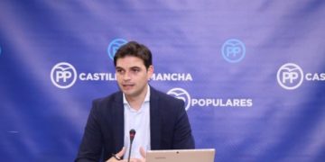 El PP-CLM lamenta que Page y sus diputados nacionales vayan a votar a un gobierno junto a Bildu que ataca al Rey y a la Constitución