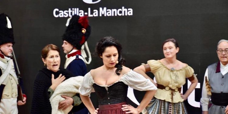Visitas teatralizadas, combates en directo y elementos audiovisuales fueron la propuesta de Cuenca en FITUR