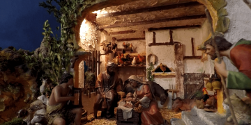 Antonio Abarca. Lo del Belén, para nosotros, es un acto social. Abrir la puerta, comer mantecados y ver el belén.
