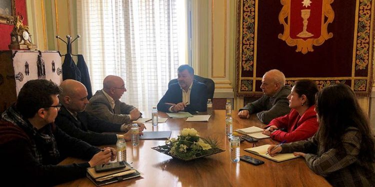 Ayuntamiento de Cuenca y  la Confederación se coordinan en las tareas de recuperación del Júcar