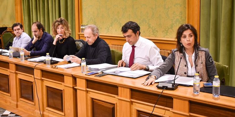 El PP en el Ayuntamiento de Cuenca insiste en pedir la dimisión de Valero por la polémica del vídeo