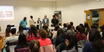 Hamidou Keivin presenta el proyecto de Manos Unidas cofinanciado por la Diputación de Cuenca en Burkina Faso