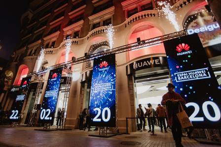 Huawei inaugura con gran éxito su primer Espacio Huawei en Barcelona