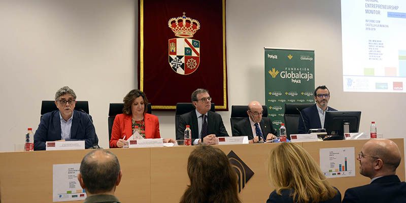 La actividad emprendedora bajó en Castilla-La Mancha según el último Informe GEM presentado en la UCLM