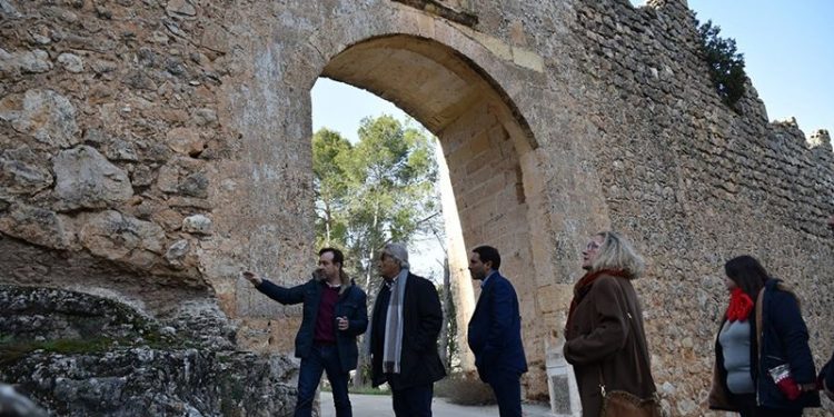 La Diputación de Cuenca invertirá 220.000 euros en el patrimonio artístico y cultural de la localidad de Alarcón