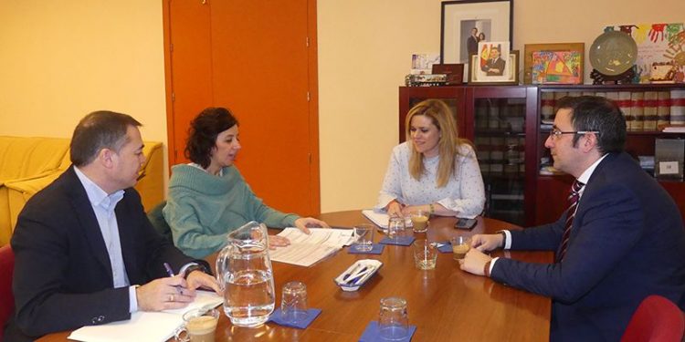 La patronal conquense solicita colaboración al Gobierno regional para desarrollar sus ferias sectoriales La patronal conquense solicita colaboración al Gobierno regional para desarrollar sus ferias sectoriales