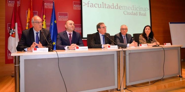 Lo retos de la salud en la agenda 2030 abren una nueva edición del ciclo ‘Derechos Humanos y Sociedad’ de la UCLM