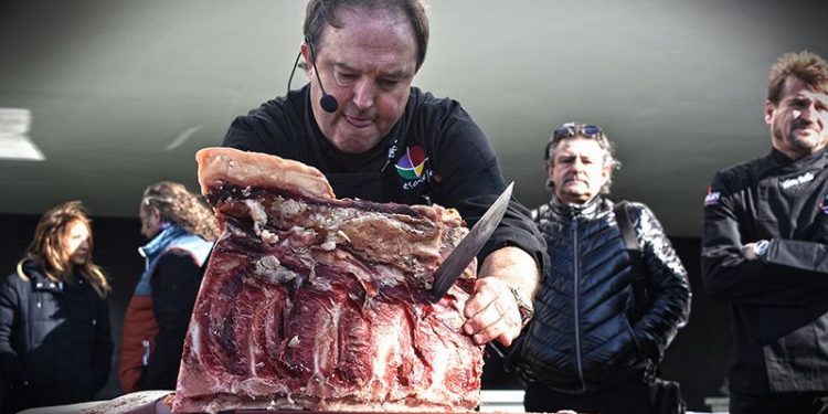 Alfonso Fernández se clasifica para la gran final del Campeonato Nacional de Parrilleros que se celebrará en Salón Gourmets Alfonso Fernández se clasifica para la gran final del Campeonato Nacional de Parrilleros que se celebrará en Salón Gourmets