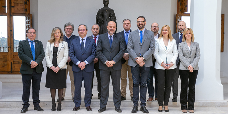 El Gobierno regional acuerda con los grupos parlamentarios la redacción de un nuevo Estatuto de Autonomía en Castilla-La Mancha