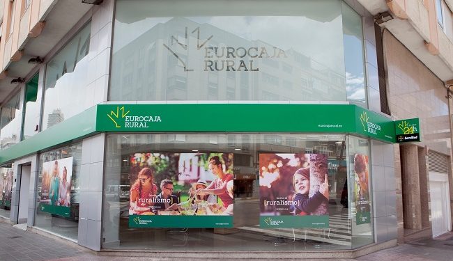 Eurocaja Rural ha abonado este jueves el pago de las pensiones de la Seguridad Social a sus clientes para mitigar los efectos del COVID-19