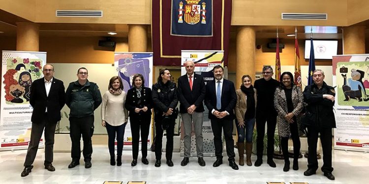 Inaugurada la exposición de Cruz Roja Cuenca “Igualdad de Género en Perspectiva” Inaugurada la exposición de Cruz Roja Cuenca “Igualdad de Género en Perspectiva”