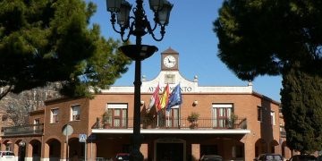 Profesores de talleres sin cobrar en Azuqueca de Henares