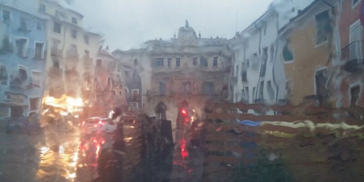 Protección Civil y Emergencias alerta por lluvias, tormentas y nevadas a partir del domingo