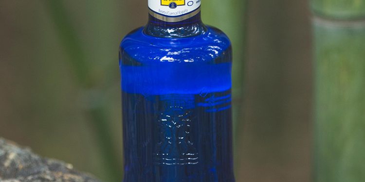 Solán de Cabras dona agua mineral natural a hospitales, profesional sanitario, enfermos y colectivos vulnerables