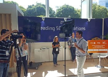TVE muestra el alcance de las nuevas tecnologías en los medios audiovisuales en la Facultad de Comunicación