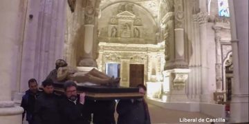 La puesta en andas de una Semana Santa que seguirá siendo Santa