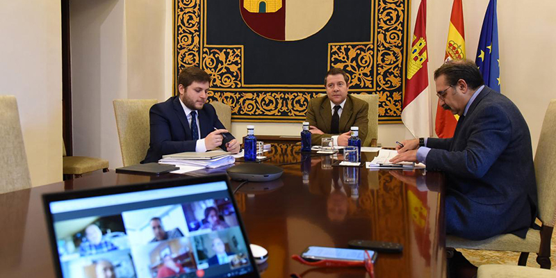 Castilla-La Mancha incorporará las reivindicaciones del sector del transporte en los Pactos de la Moncloa
