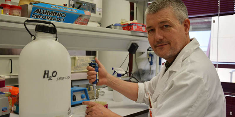 El investigador de la UCLM Christian Gortázar, miembro del grupo de expertos asesor sobre COVID-19 desde la perspectiva veterinaria