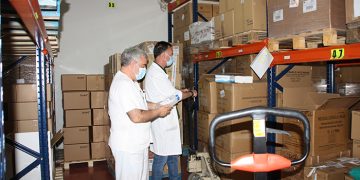 El Gobierno regional ha distribuido más de 35.000 artículos de protección y otros 2.000 test rápidos para el área de Salud de Cuenca