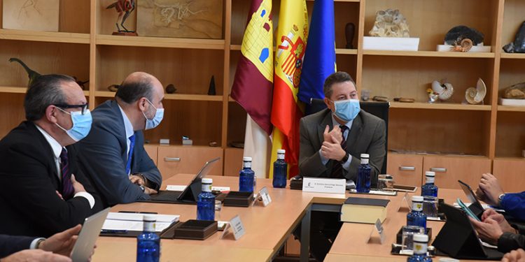 García-Page: “El hospital de Cuenca va a ser un pretexto extraordinario para cambiar el mapa de la ciudad y permitir su expansión”