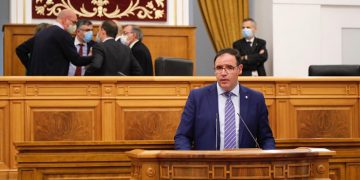 Prieto: “La pandemia ha hecho aflorar las carencias de nuestro sistema educativo desde la brecha digital a las infraestructuras”