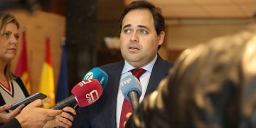 Carta del presidente del PP-CLM, Paco Núñez, al presidente de la Junta, Emiliano García-Page