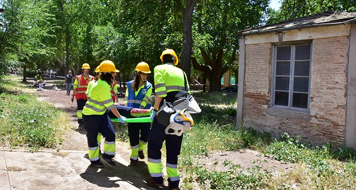 Donan una UVI móvil al Máster en Enfermería de Urgencias, Emergencias y Situaciones Críticas Donan una UVI móvil al Máster en Enfermería de Urgencias, Emergencias y Situaciones Críticas