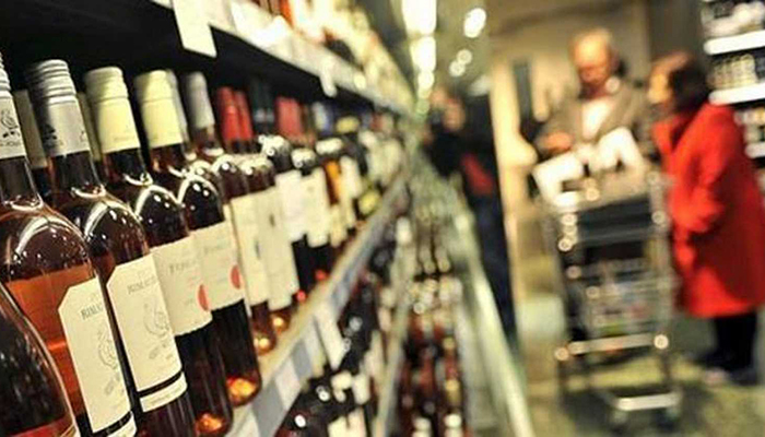 Castilla-La Mancha prohíbe la venta de bebidas alcohólicas a partir de las 22 horas con excepción de los establecimientos dedicados a hostelería y restauración