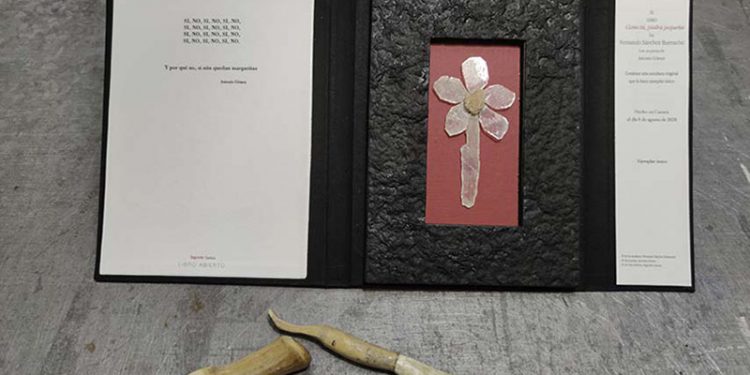 La UCLM recorre en su primera exposición en Cuenca tras el estado de alarma la historia de la fabricación del papel La UCLM recorre en su primera exposición en Cuenca tras el estado de alarma la historia de la fabricación del papel