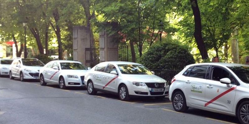Las rutas escolares se van a realizar con total garantía por parte del sector del taxi de Castilla-La Mancha