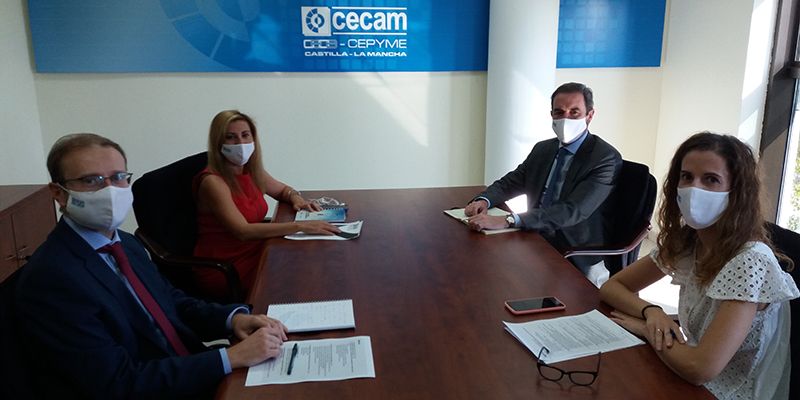 La patronal conquense colaborará con CECAM para realizar una guía de implantación de la igualdad en las empresas