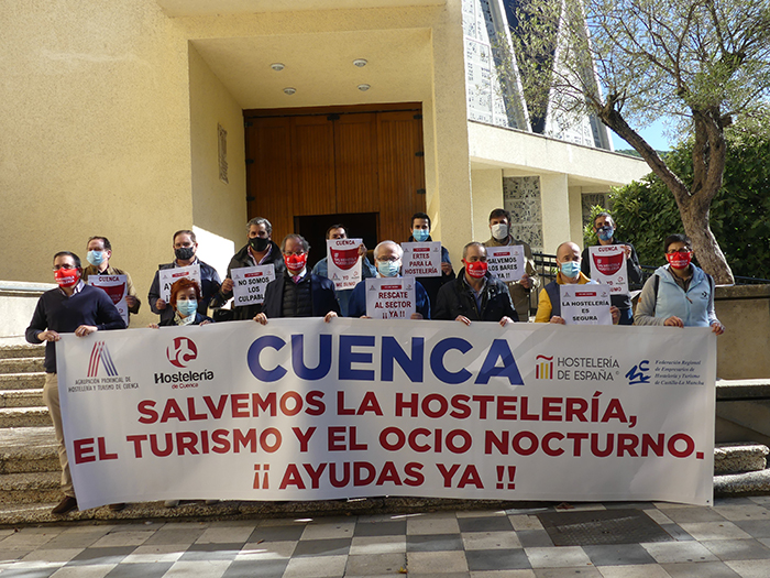 El sector hostelero de Cuenca muestra su total desacuerdo con el cierre y exige ayuda en esta situación