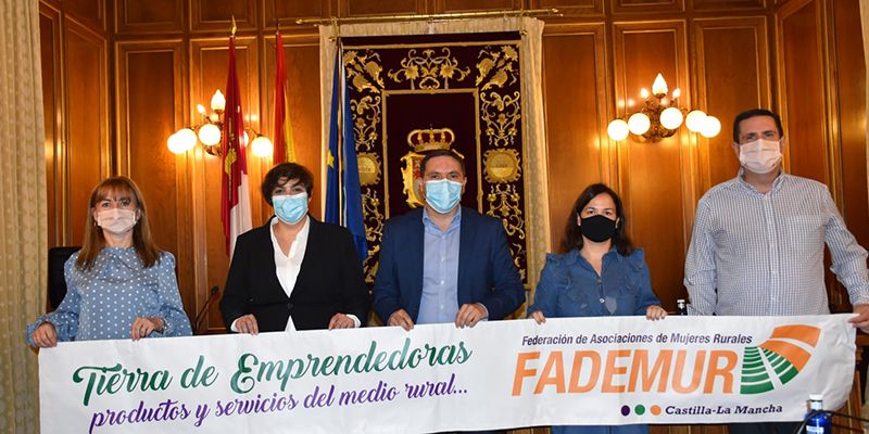 FADEMUR, en colaboración con Diputación de Cuenca, dará visibilidad a una docena de proyectos liderados por mujeres de la provincia