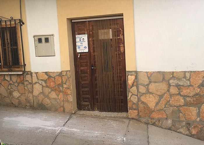 Ciudadanos de Salvacañete pide mejorar el consultorio médico del municipio