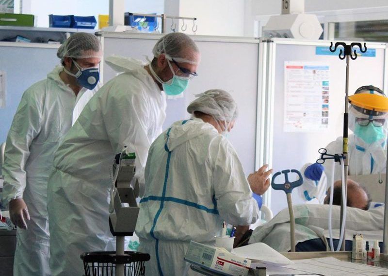 Miércoles 30 de diciembre: Guadalajara registra dos fallecidos a causa del coronavirus y suben de nuevo los nuevos contagios 