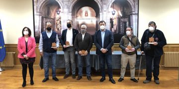 El Ayuntamiento de Cuenca despide a los 18 funcionarios municipales que se jubilan este año