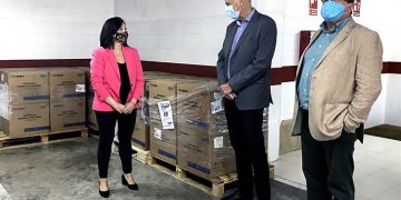 La Subdelegación del Gobierno en Cuenca vuelve a repartir 52.000 mascarillas quirúrgicas