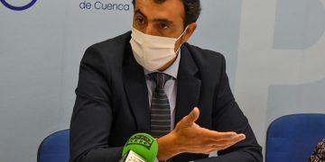 El PP en el Ayuntamiento de Cuenca pide a Dolz e Isidoro que trabajen más: llevan 6.000 decretos de desventaja